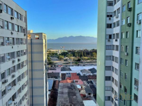 Apartamento moderno e aconchegante no centro de Floripa